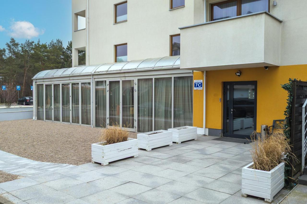 Seaside Studio With Balcony By Noclegi Renters Wladyslawowo Exterior photo